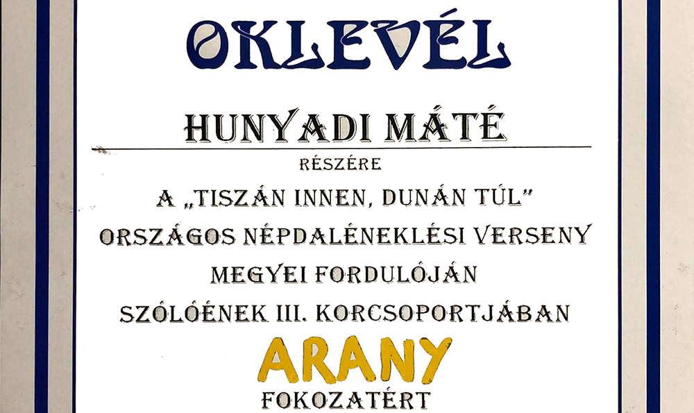 Arany Hunyadi Máténak